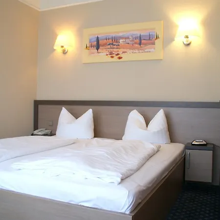 Strandhotel Nordischer Hof ホテル 3*
